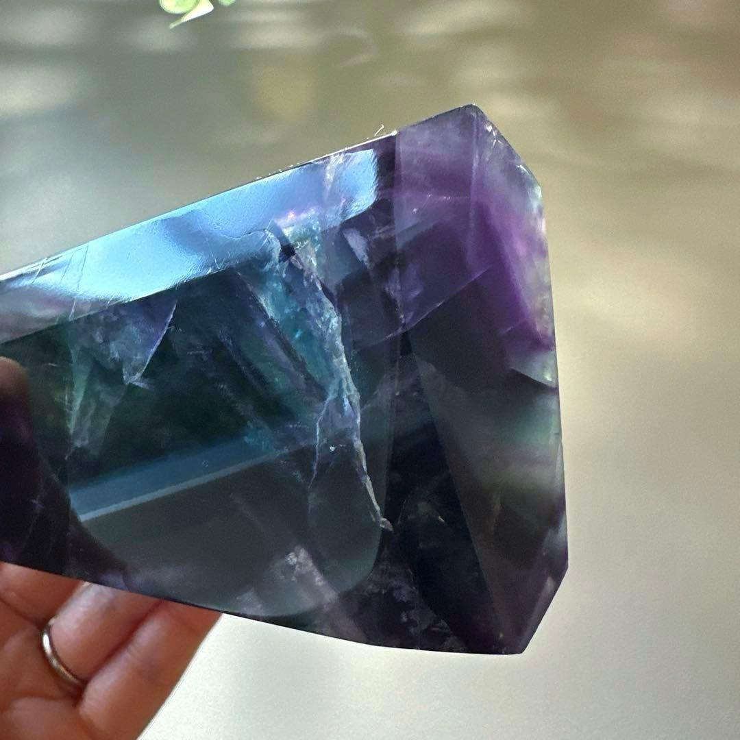 ブルーフローライト タワー 13.2㎝ フローライト 青 透明感 虹