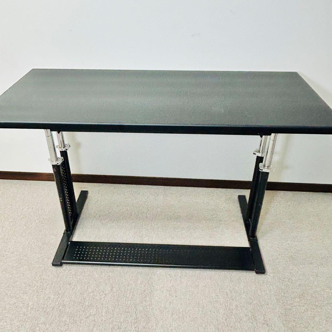 バウヒュッテ　Bauhutte ゲーミングデスク　BHD-1200HDM