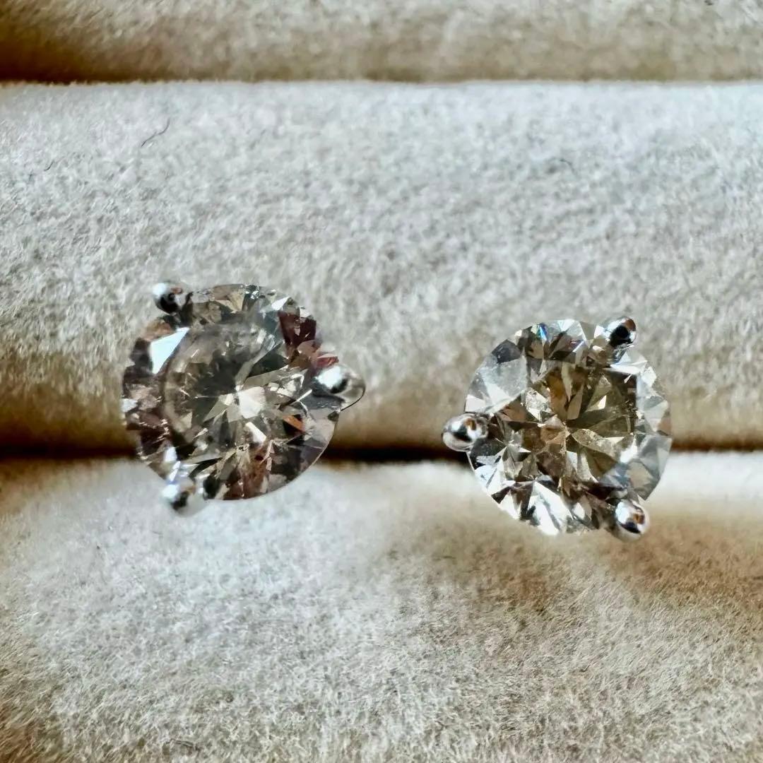 最終価格‼️ GSTV プラチナ　ブラウンダイヤモンド 0.8ct 3本爪 ピアス