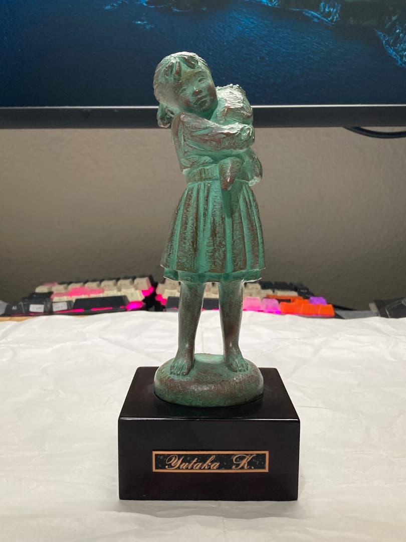 ブロンズ像 加藤豊作 花束を持つ少女 ヴィンテージ 刻印 彫刻 少女 置物 ブロンズ像 加藤豊作 花束を持つ少女 ヴィンテージ 刻印 彫刻 少女