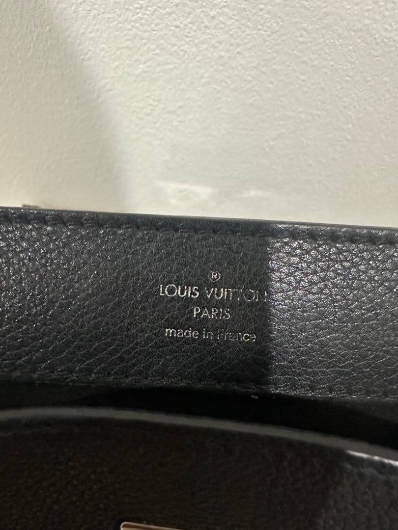 Louis Vuitton ショルダーバッグ