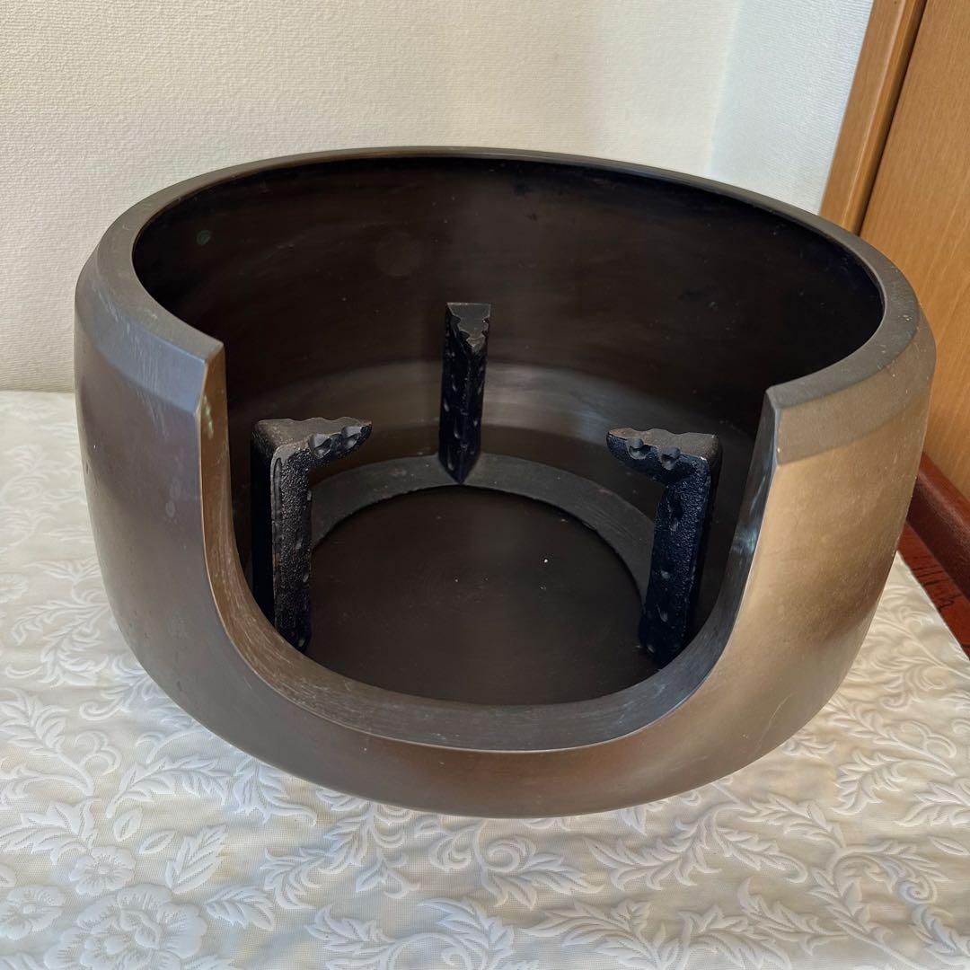 ♦︎未使用品♦︎茶道具 唐銅？面取り風炉 虫喰い 五徳 風炉 - メルカリ