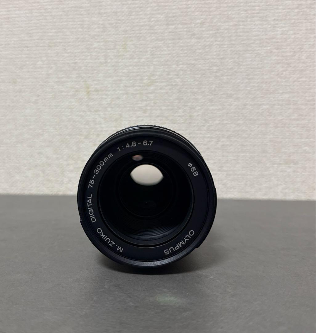 オリンパス M.ZUIKO DIGITAL ED 75-300mm4.8-6.7