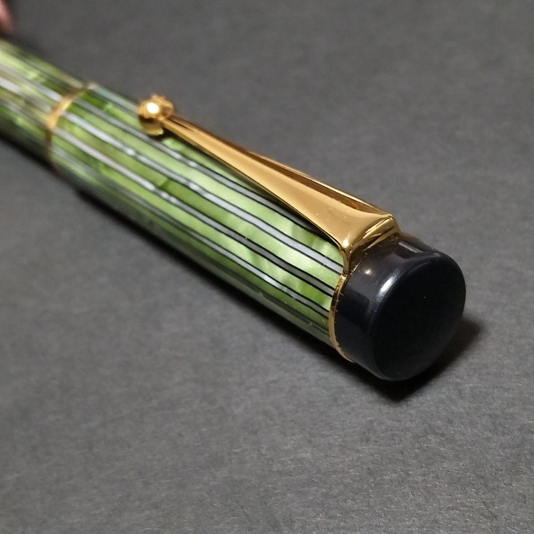 【加藤製作所】セルロイド ボールペン 縦縞グリーン