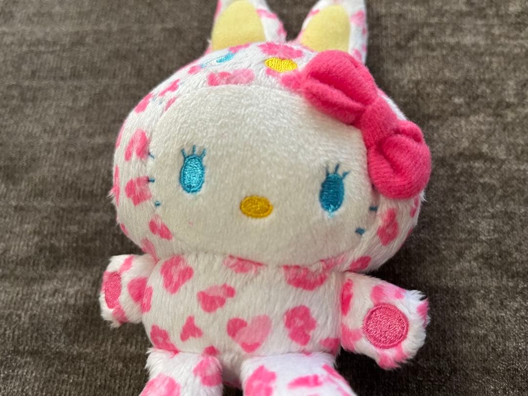 激レア ハローキティ カラフルバニー ヒョウ柄 ゼブラ柄 マスコット 平成レトロ