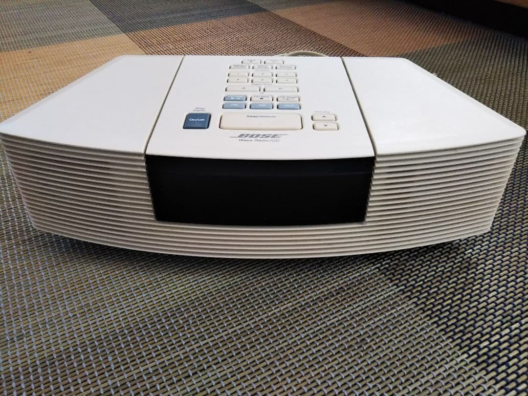 BOSE CDプレーヤー Amazon.com: Wave® Music System III with Multi-CD Changer