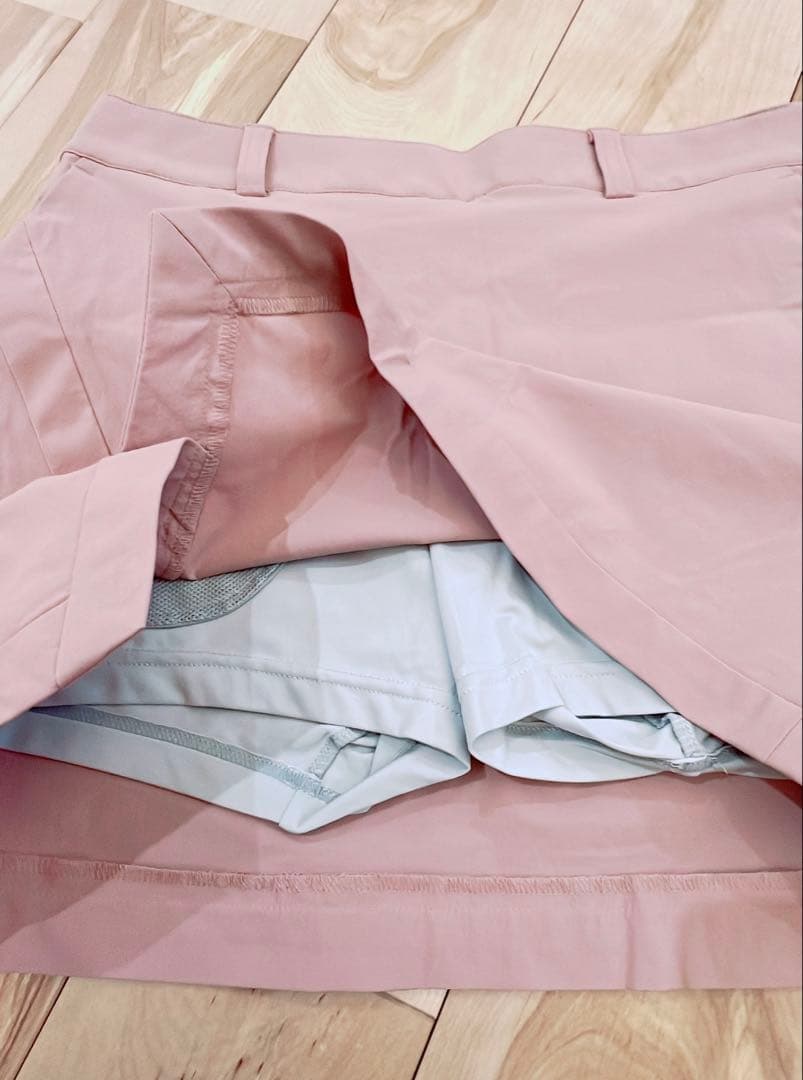 未使用品　taylor Made テーラーメイド　ゴルフウェア　上下　Mサイズ