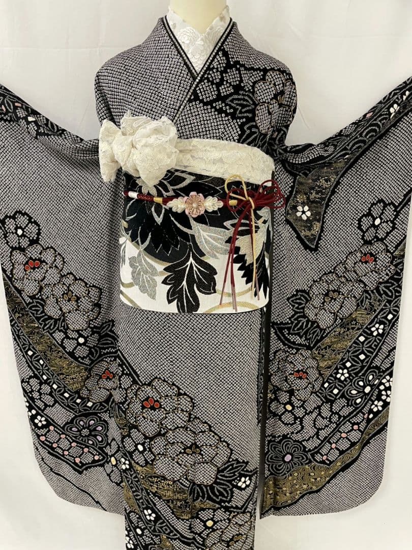 WA-Modern】正絹モノトーン総絞り振袖フルセット