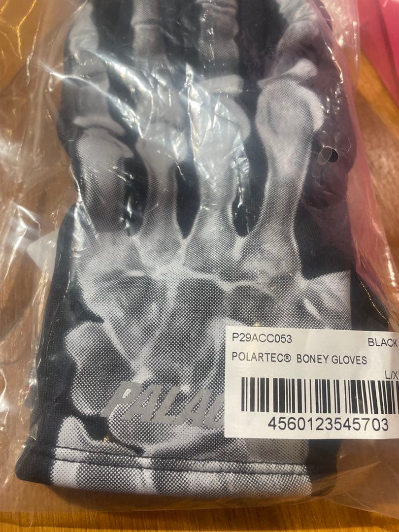 PALACE Polartec Boney Gloves 