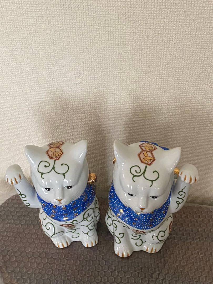 伊万里招き猫陶器開運 縁起物置物商売繁盛 一対