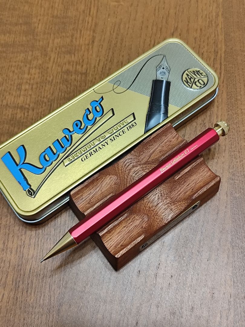 カヴェコスペシャル レッド 0.7mm スペシャル レッド 0.7mm 在庫僅少