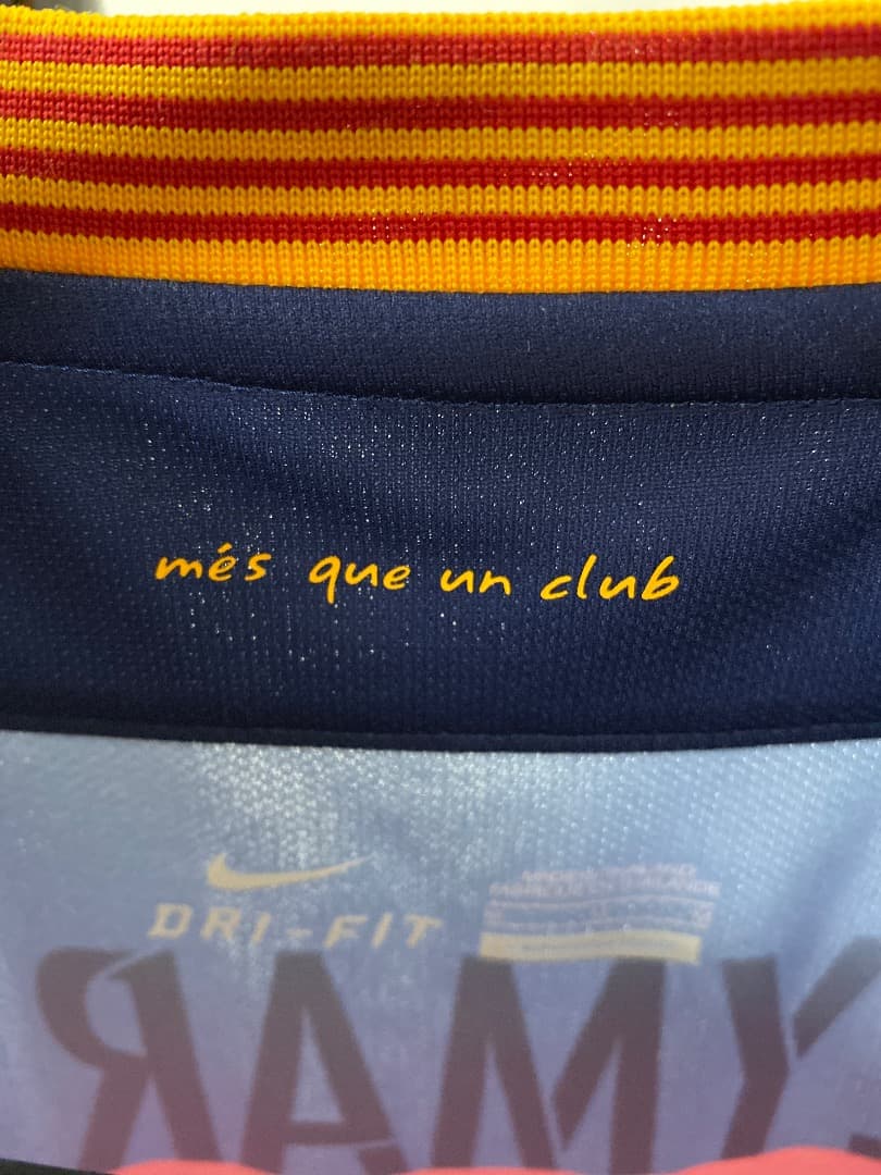 サッカー日本代表 浅野拓磨 直筆サイン入り ユニフォーム 証拠有り