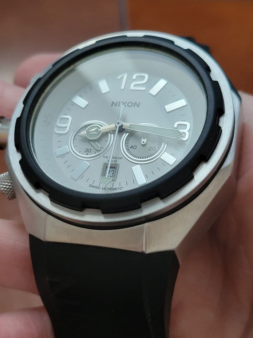 【NIXON】「The STEELCAT」ジャンク品　電池切れ　商品説明必読