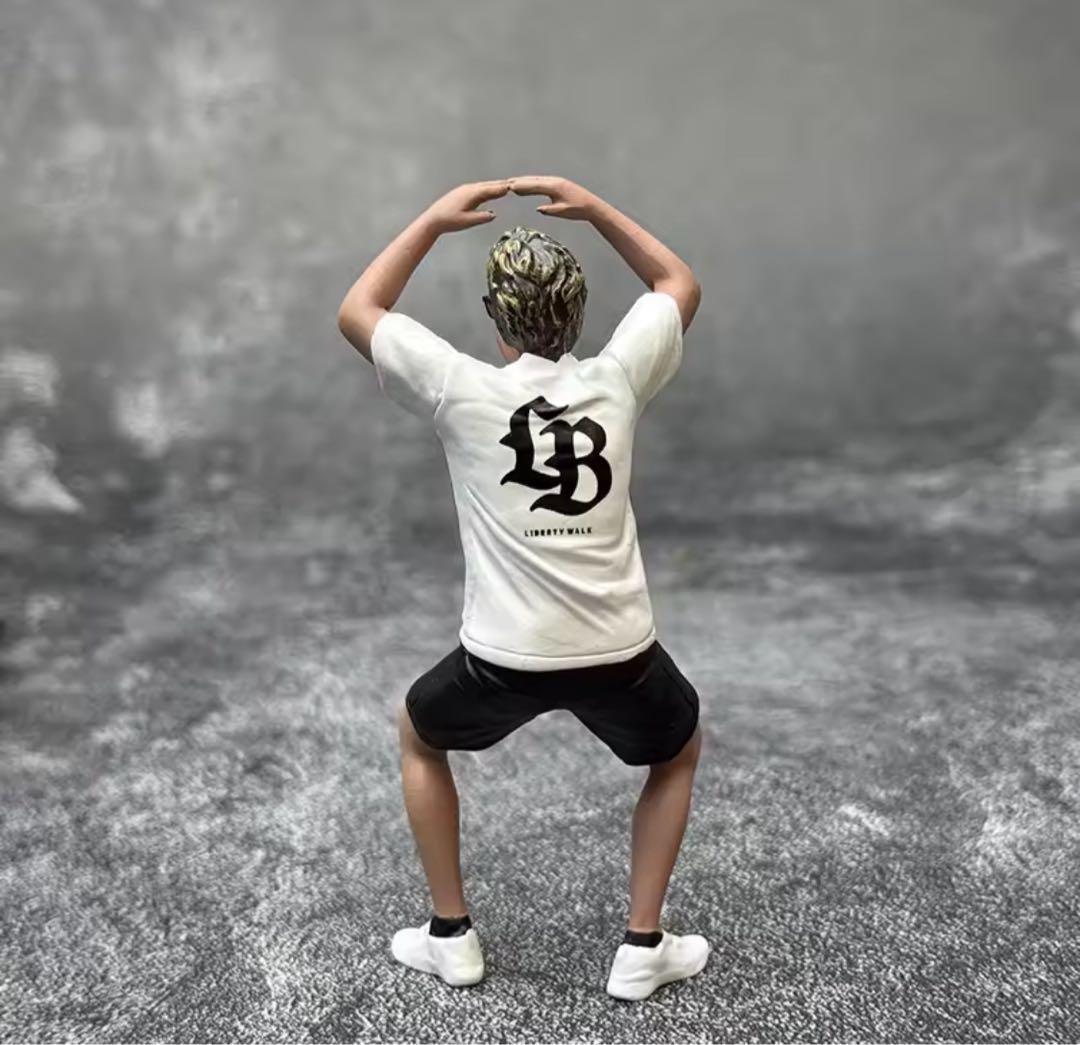 SOLID LBWK Nissan スカイラインGT-R （フィギュア付き）