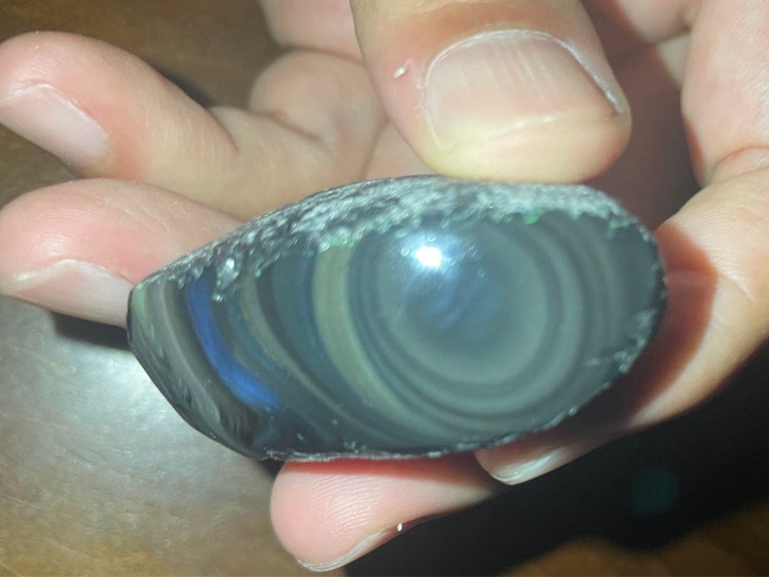 研磨品 十勝石玲瓏 イエロー、グリーン、ブルー、他 レインボー