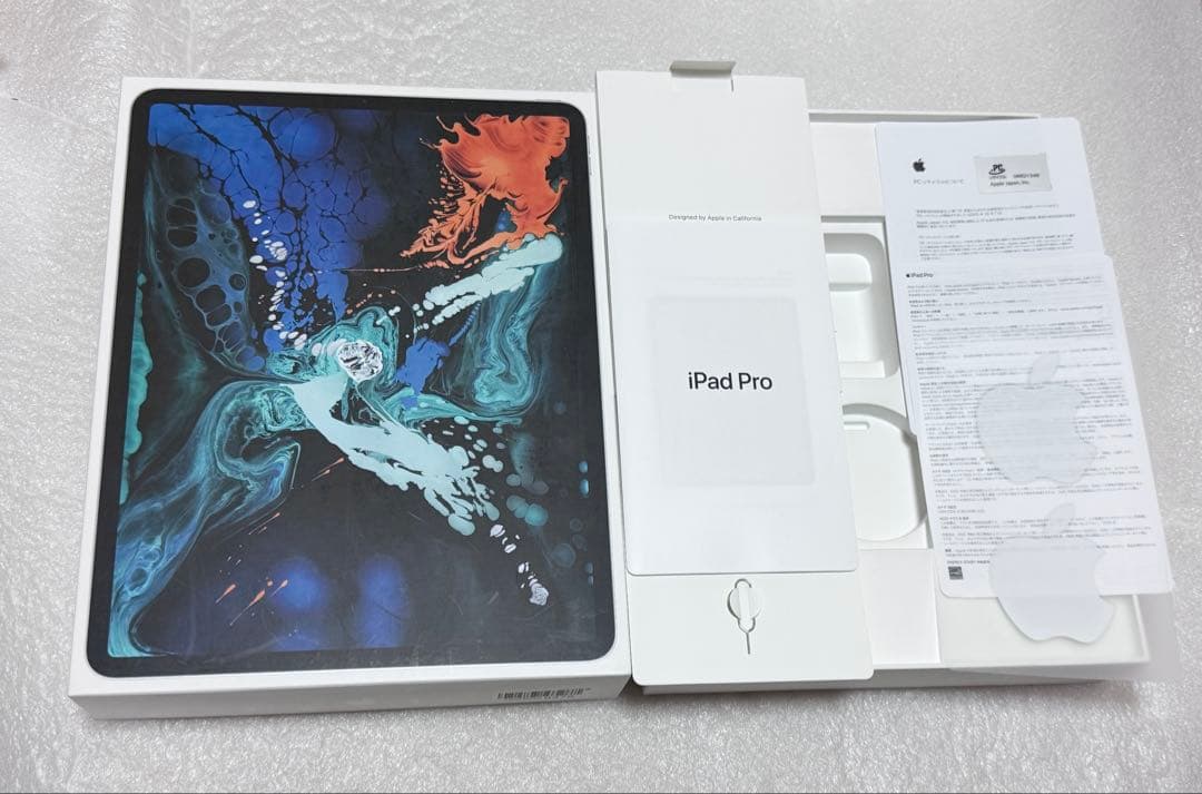 極美品 バッテリー容量100% iPad Pro 12.9 第3世代 64GB 極美品
