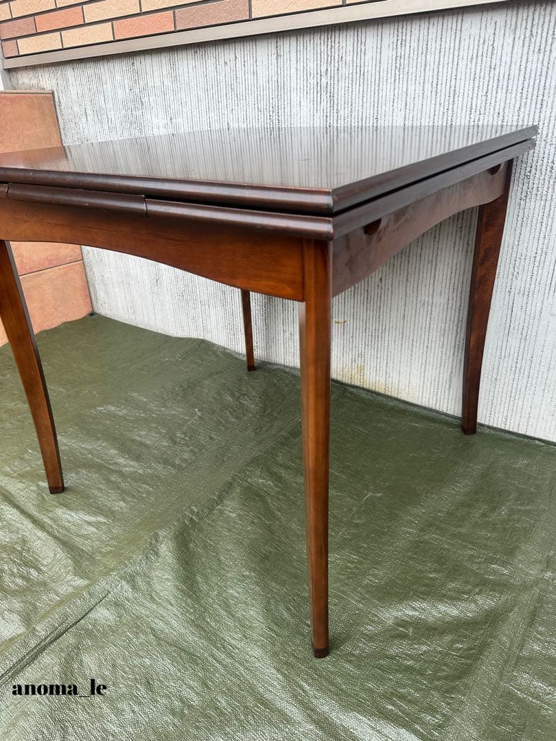 【ダイニングテーブル】神戸洋家具　メープル不二家　伸長式　クラシックモダン◎