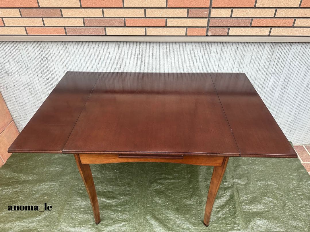 【ダイニングテーブル】神戸洋家具　メープル不二家　伸長式　クラシックモダン◎