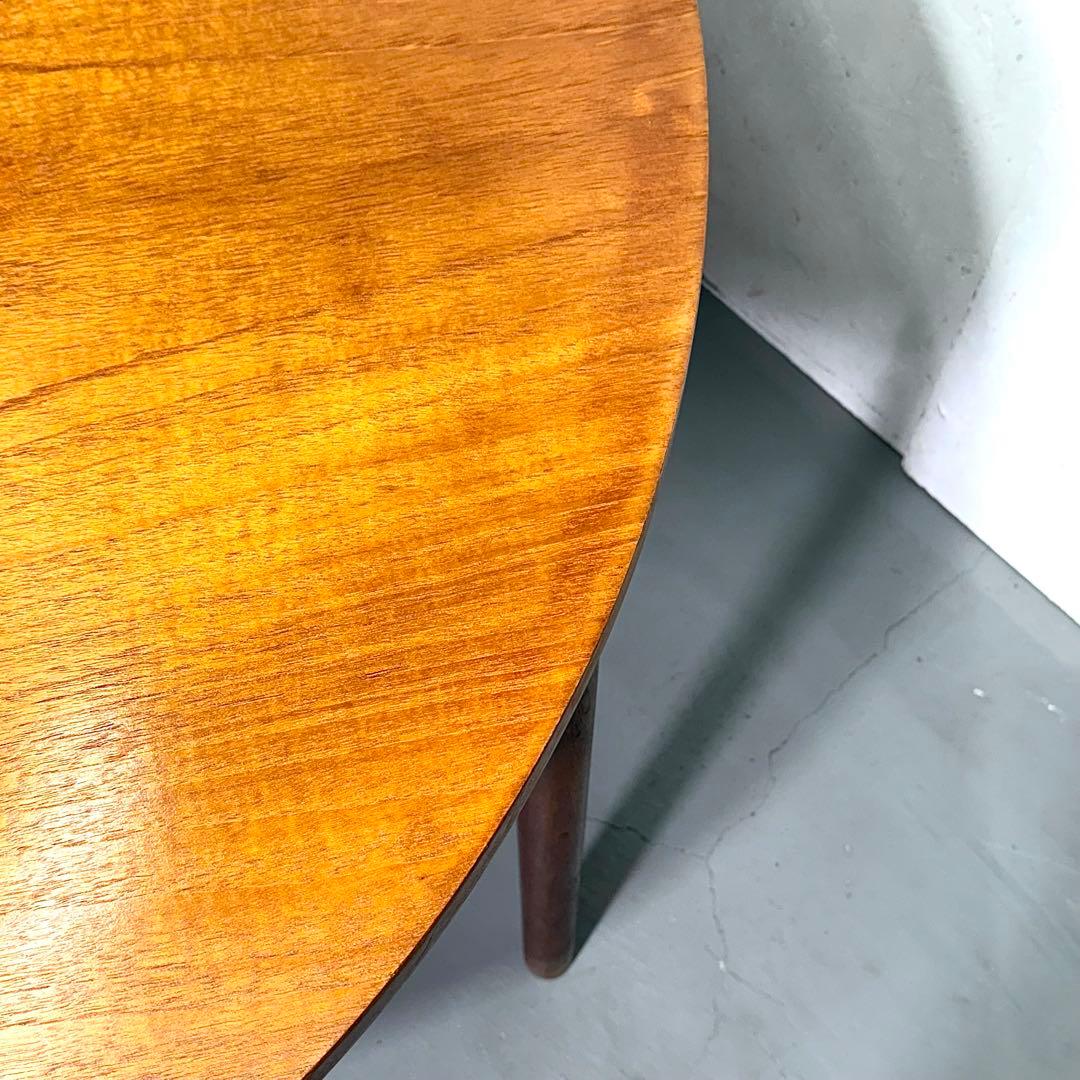 WHITE & NEWTON ヴィンテージ オーバルダイニングテーブル(301)