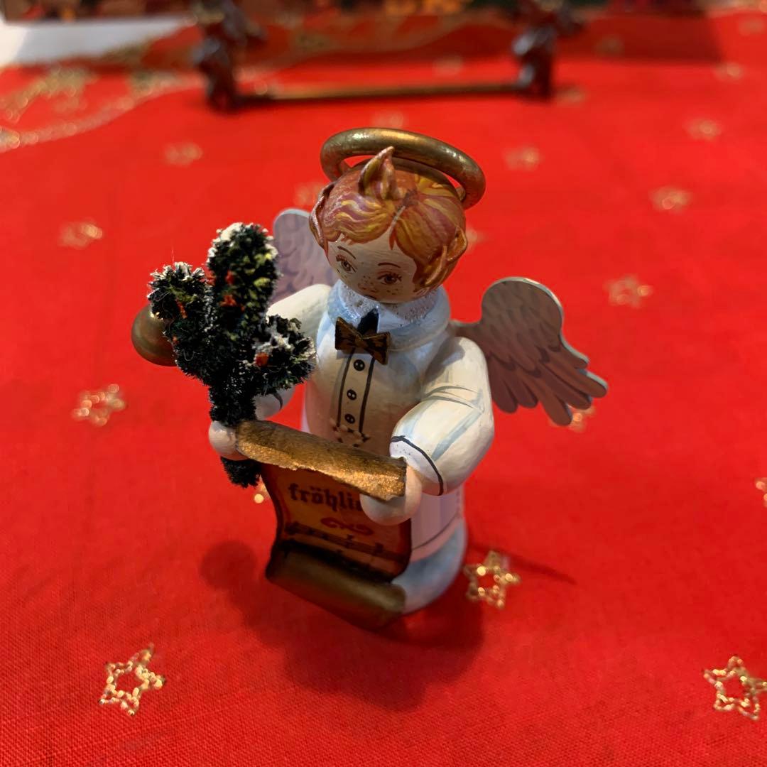 ドイツ製 木製人形 ケーテウォルファルト社の限定クリスマスベル持つ