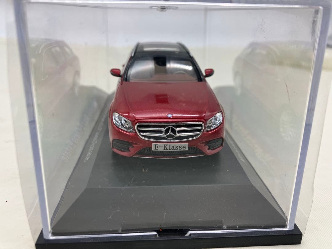 ベンツ　Mercedes-Benz E-Klasse T-Modell ミニカー
