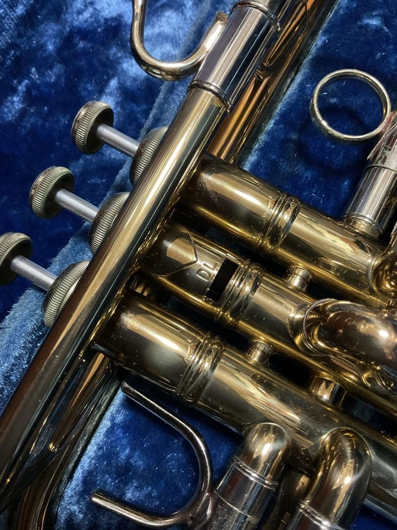 最終値下げ！レア！Bach Stradivarius トランペットC管、D管GB