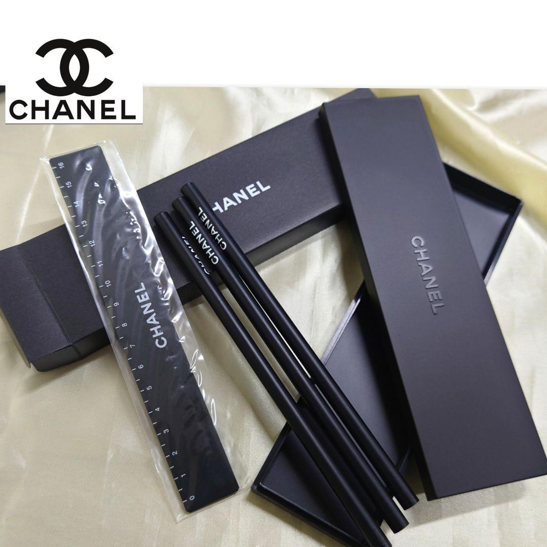 ★CHANEL シャネル　非売品　顧客限定　鉛筆　定規　ペンケース　セット ☆CHANEL シャネル 非売品 顧客限定 鉛筆 定規 ペンケース セット