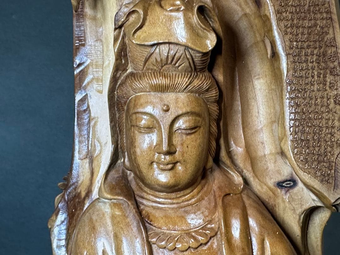 白檀 観音 木彫り 仏教美術 仏像 骨董 仏教 密教 置物アンティ ク 銅製