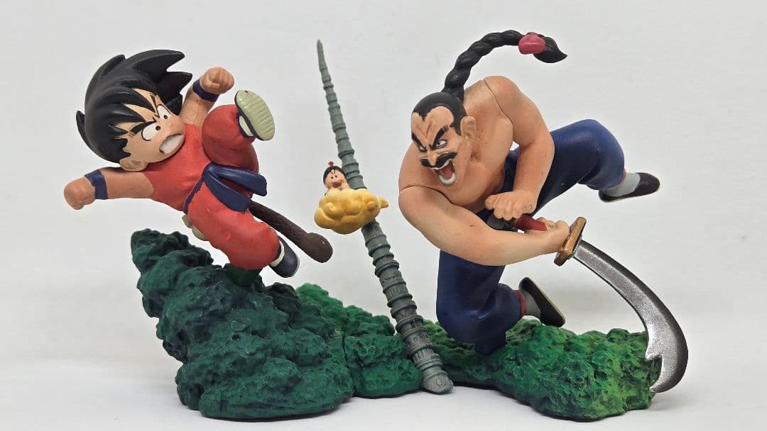 最安値！早い者勝ち！ドラゴンボールカプセル 孫悟空VSタオパイパイ 桃