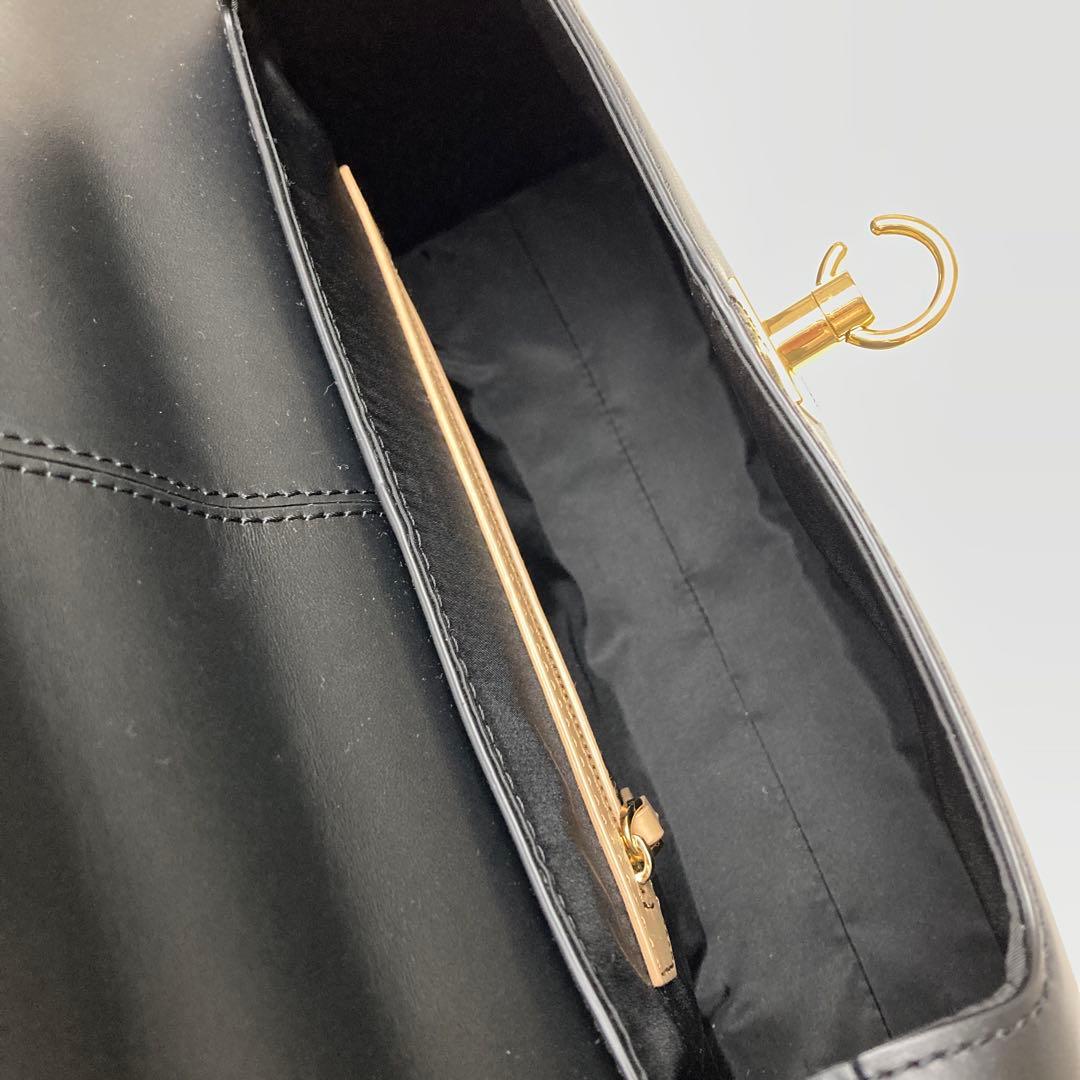 と*る様 ❤️良品❤️CAFUNE STANCE BAG ブラック 2way シ