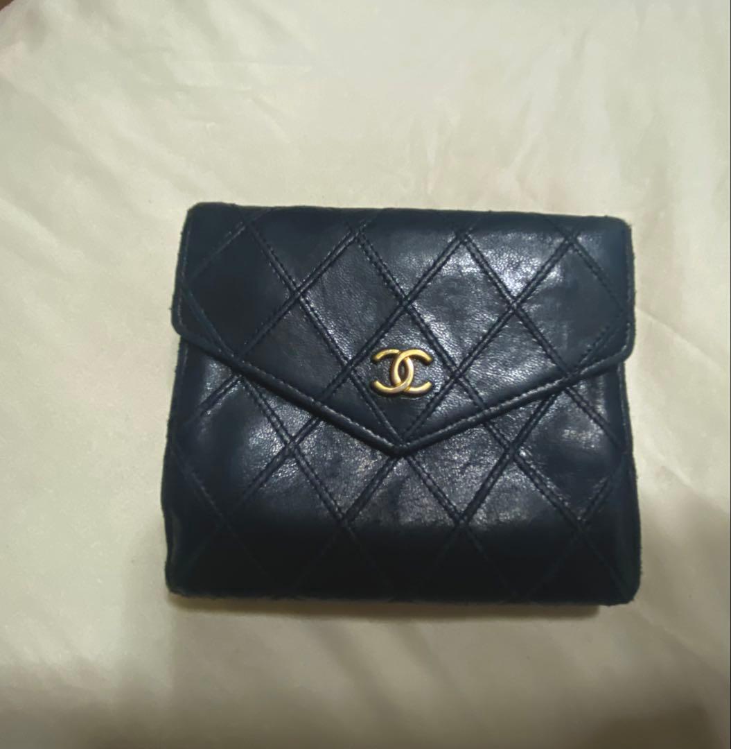 値下げしました　CHANEL シャネル　二つ折り　ビコローレ　コンパクト　財布 CHANEL(シャネル) / 2つ折り財布/レザー/BLK/無地/レディース/キャビア