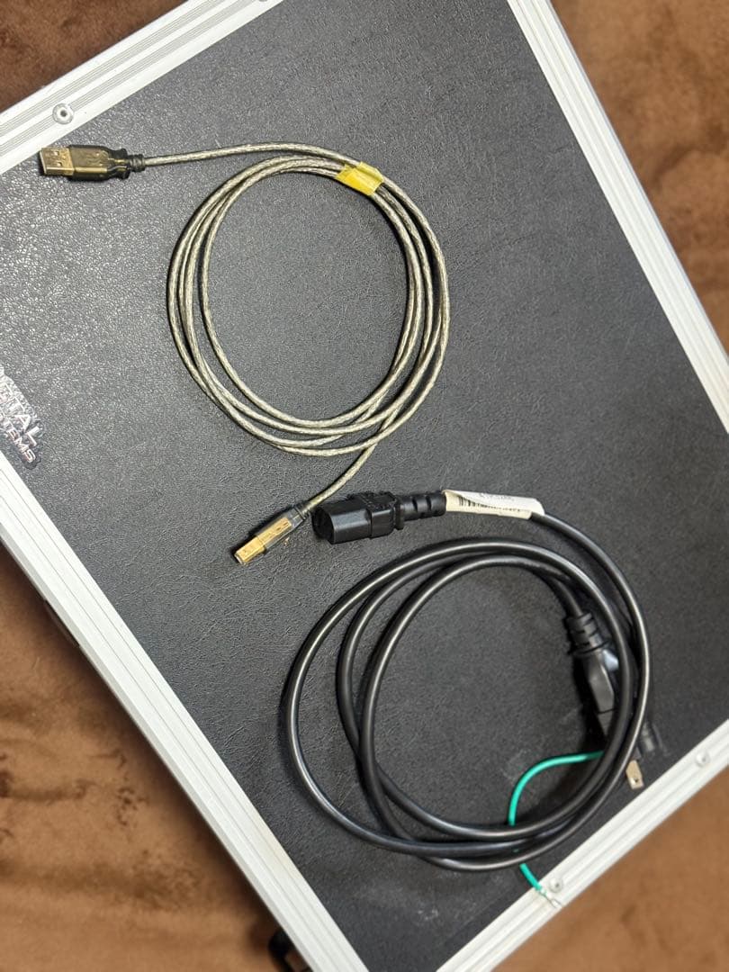 【ケース付】Fractal Audio Axe-Fx II XL+【説明書有】