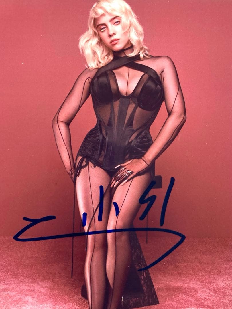 ビリー・アイリッシュ直筆サイン入り2Lサイズ写真… 超限定品Billie Eilish ビリーアイリッシュ直筆サイン入りポスター 超
