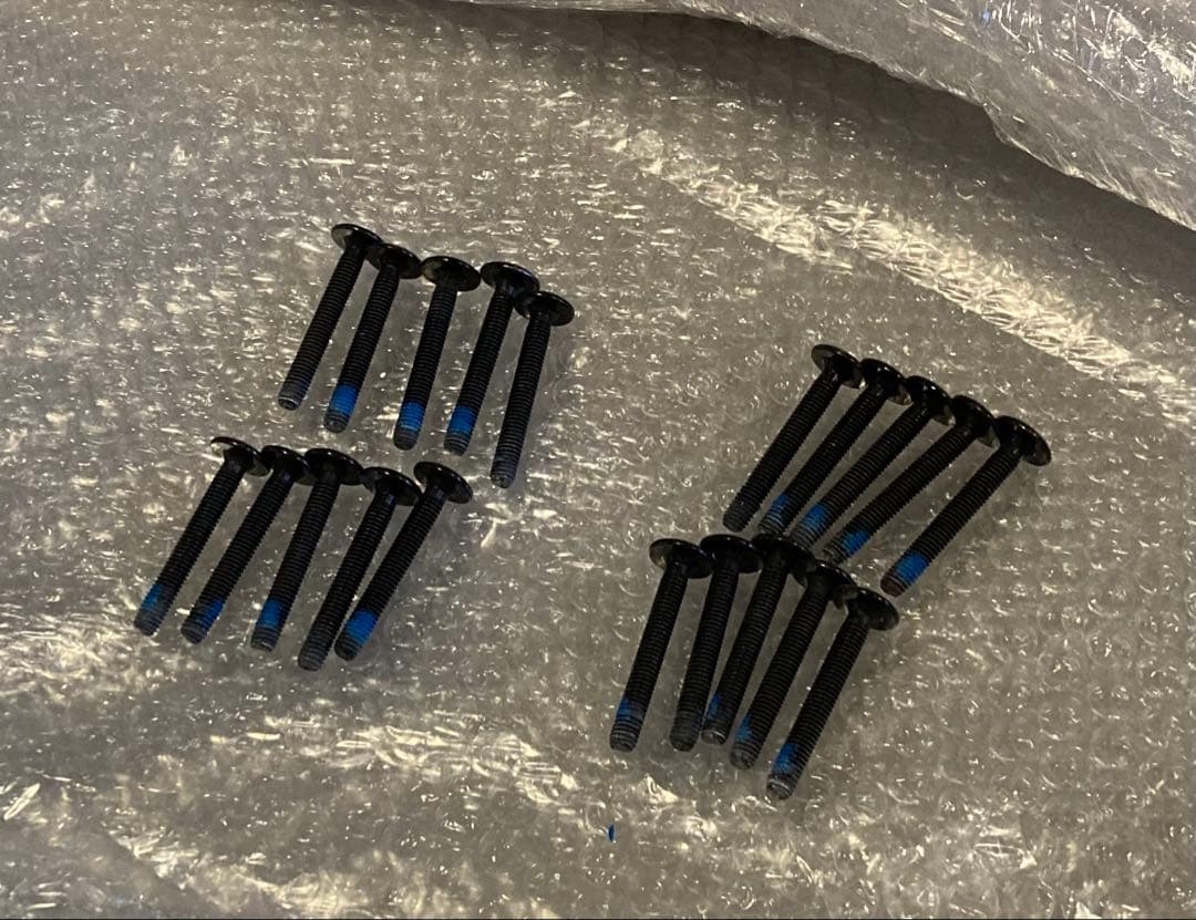 HAY CPH210 w75 正方形ダイニングテーブル　グレーリノリウム