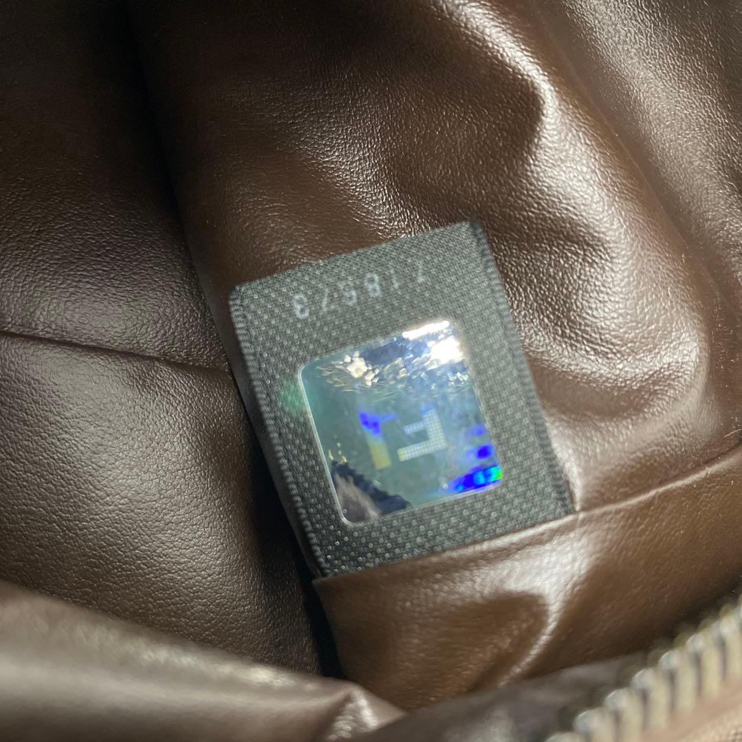 FENDI FFロゴ ハンドバッグ ブラウン