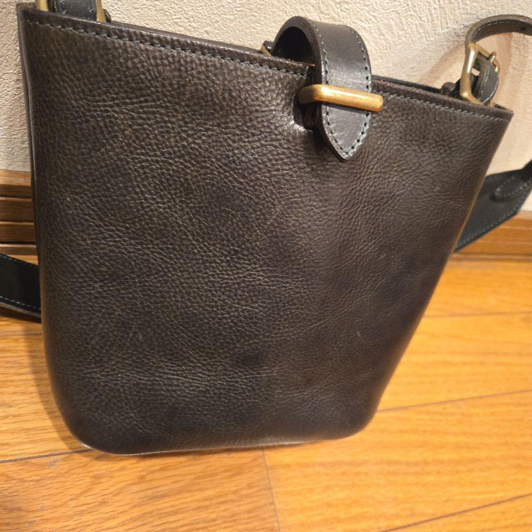 LONA アコテショルダーS ブリリアントグリーン　難あり