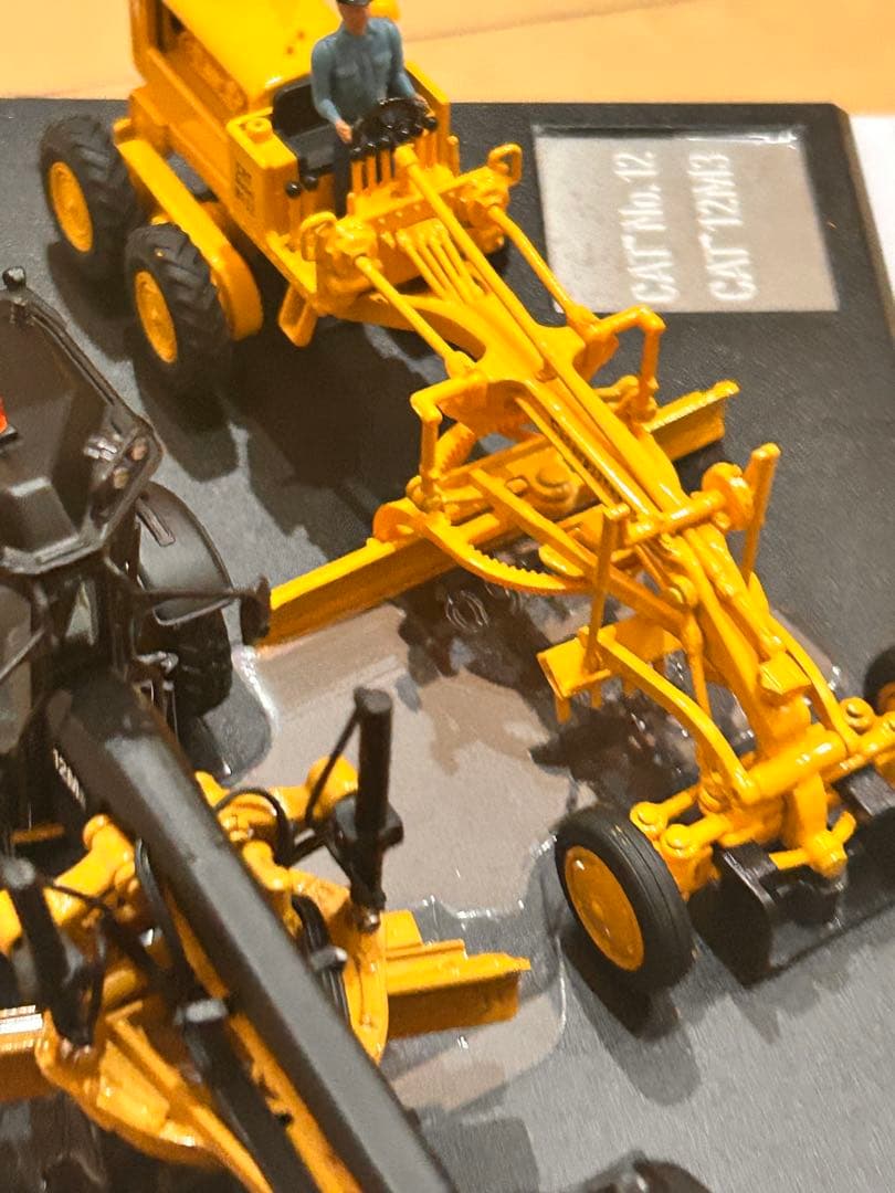 CAT 12M3 1/50スケールモデル no12 85560 重機