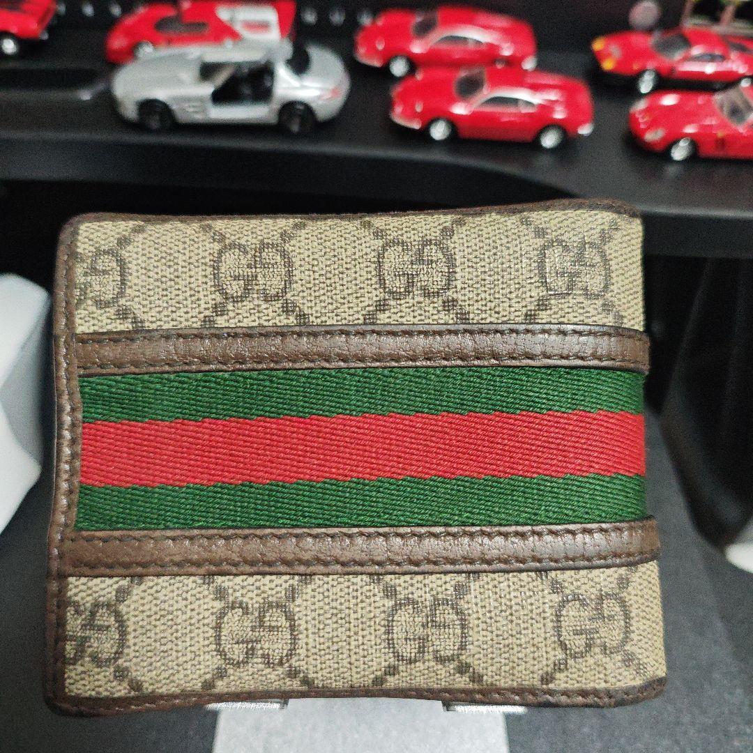 Gucci 二つ折り財布 GGパターンの通販はau PAY マーケット - 輸入雑貨