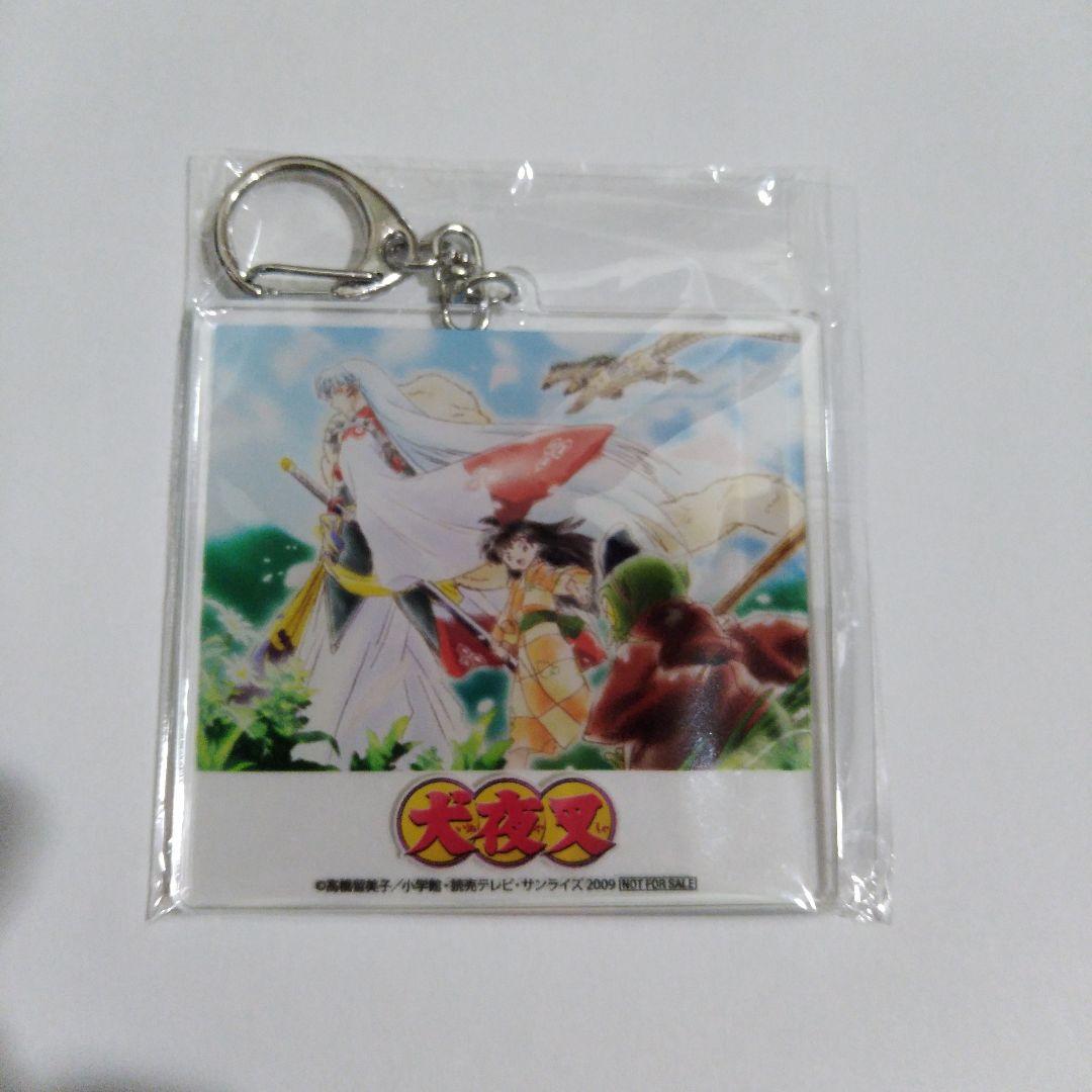 KAmiYU】Tシャツ型アクリルキーホルダー 最強