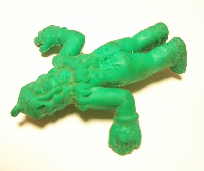 怪獣消しゴム レア ケムール人 緑色 フィギュア ウルトラマン ポピー