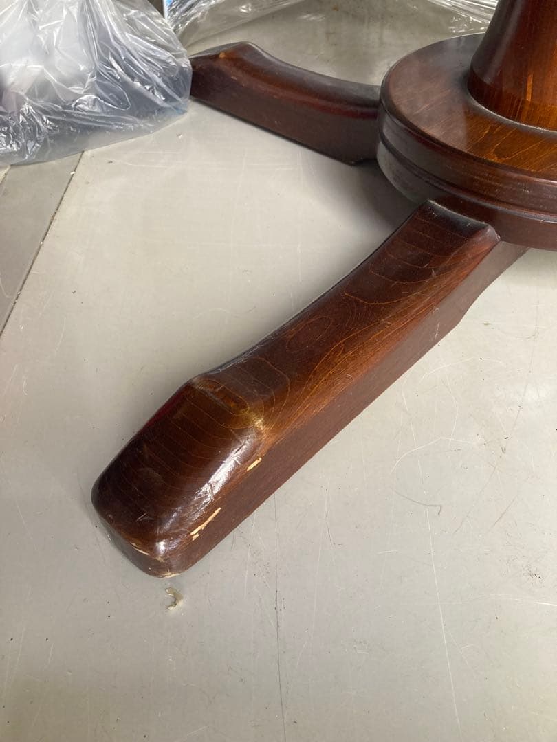 アンティーク　螺鈿ダイニングテーブル　正方形　一本脚　850×850