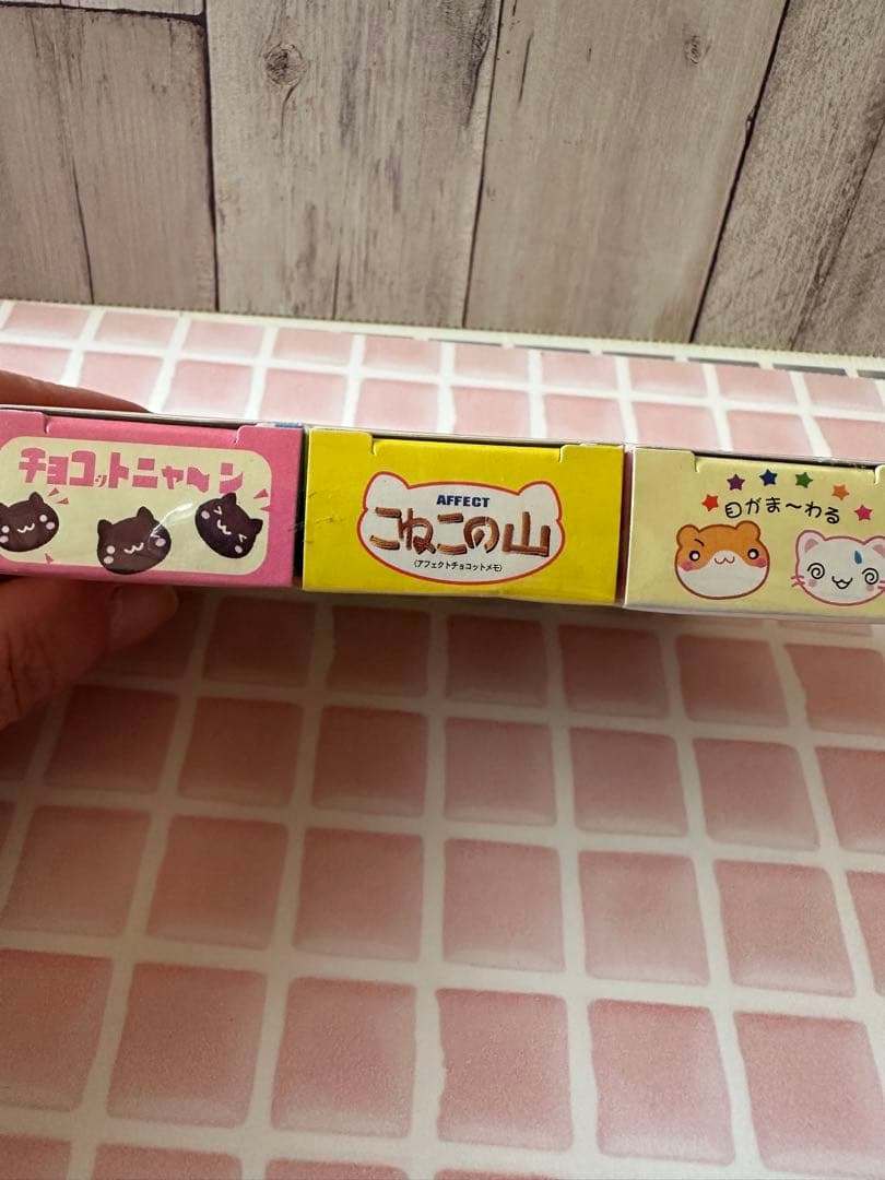 d*9様 AFFECT お菓子見たいなBOXミニメモ帳 にゃんこ こねこの