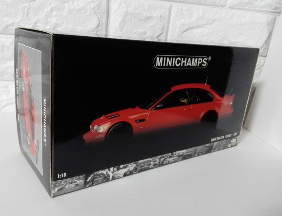 《ミニカー》★BMW『M3 GTR'STREET'2001』1/18☆深い赤色