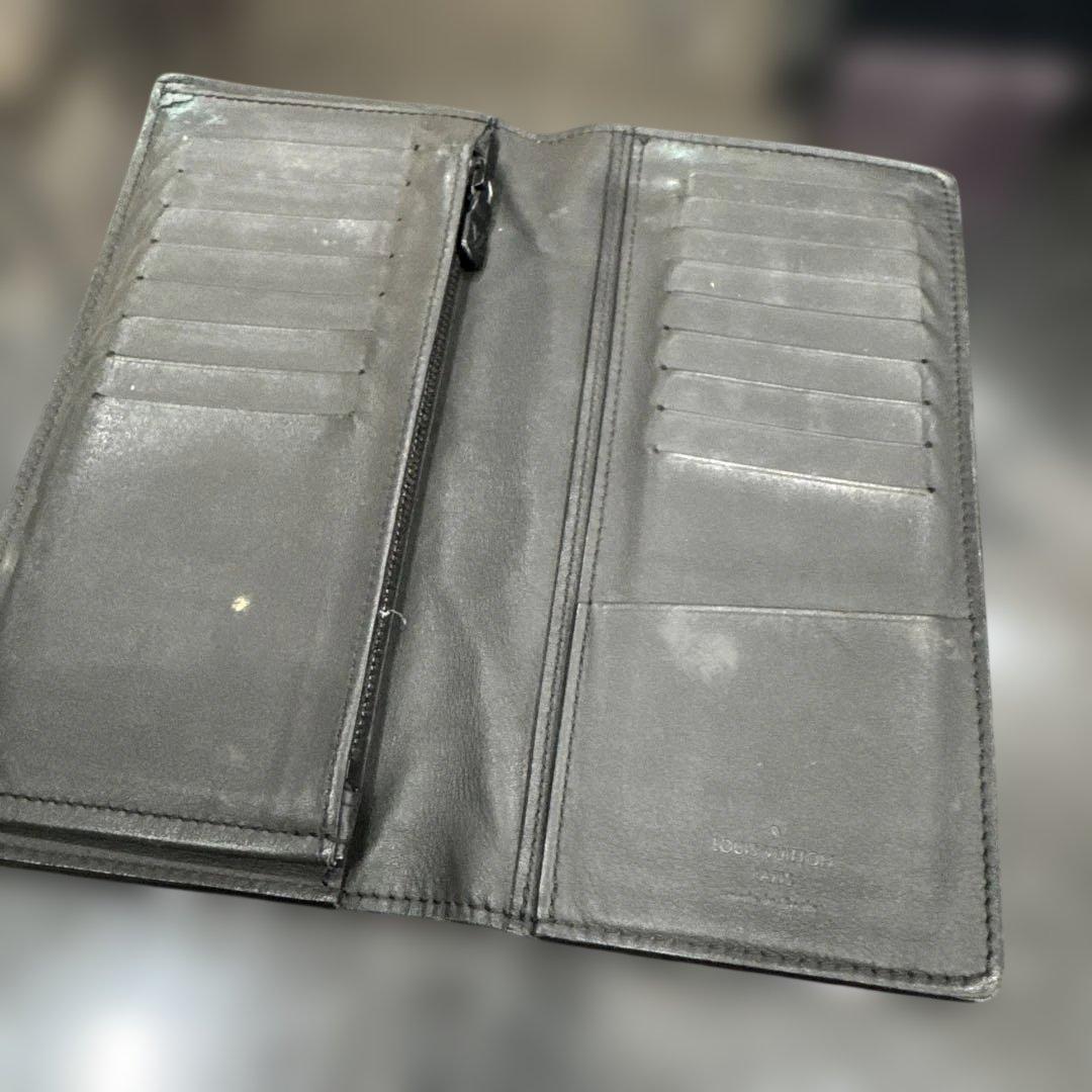 ルイヴィトン　財布　LV