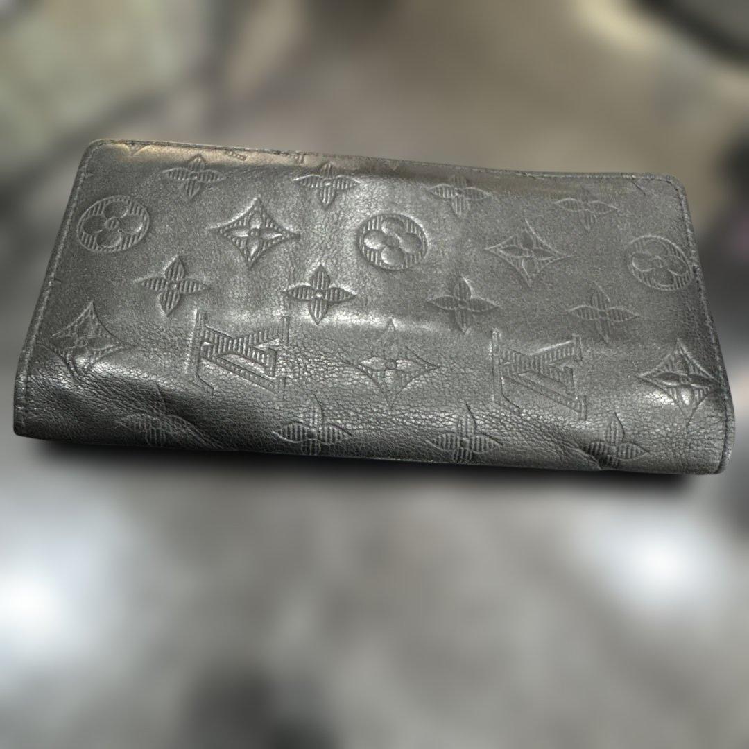 ルイヴィトン　財布　LV