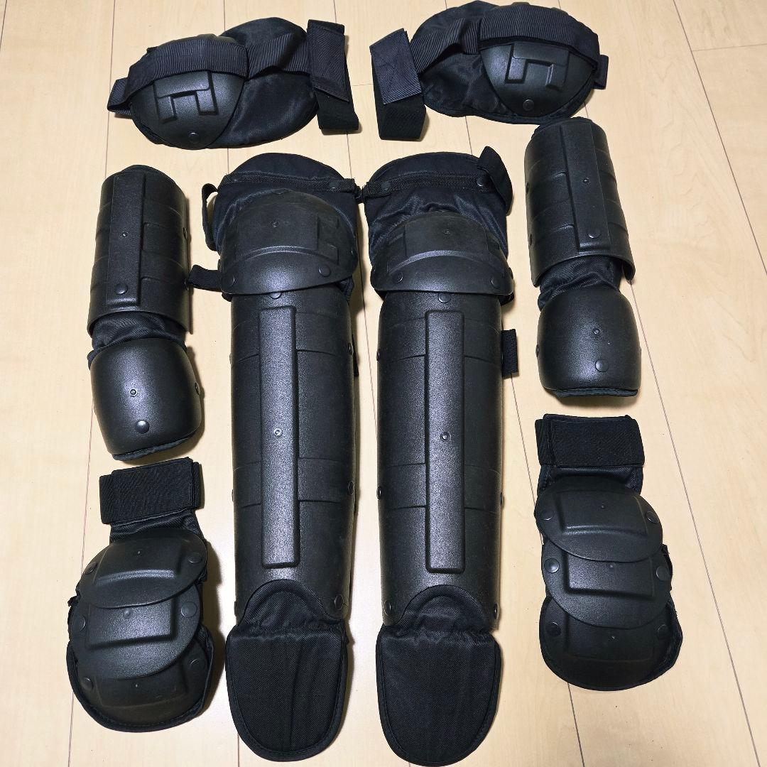 ロシア軍 実物 OMON 機動隊 MVD プロテクター classcom製 - メルカリ