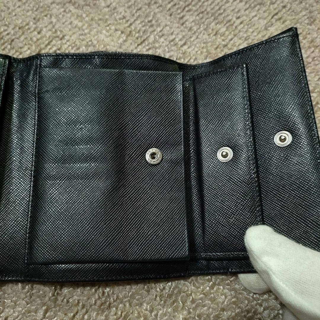PRADAプラダ 三つ折り財布 三角ロゴ ナイロン レザー 黒 プラダ 三