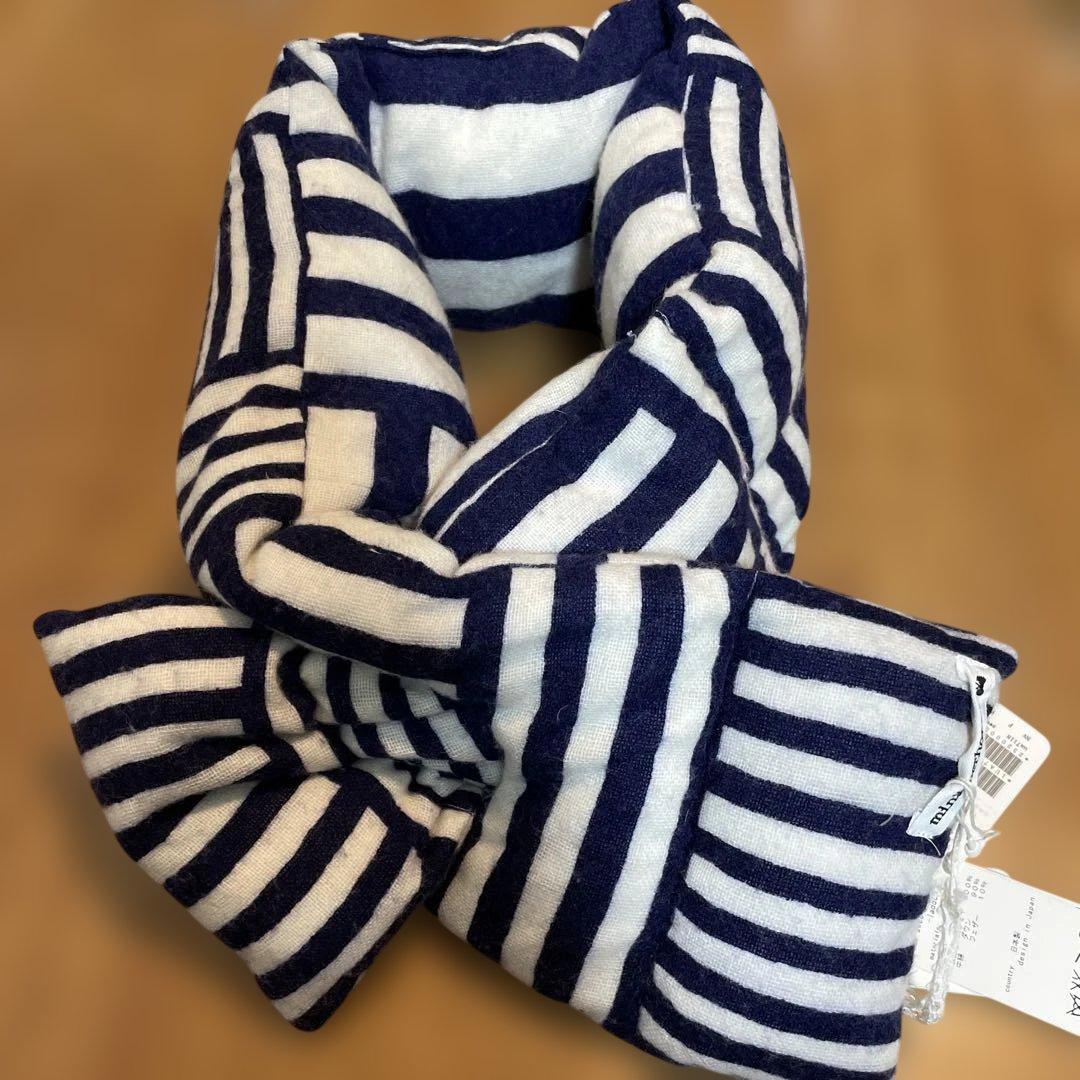 新品未使用 mina perhonen ミナペルホネン ダウンマフラー ネイビー