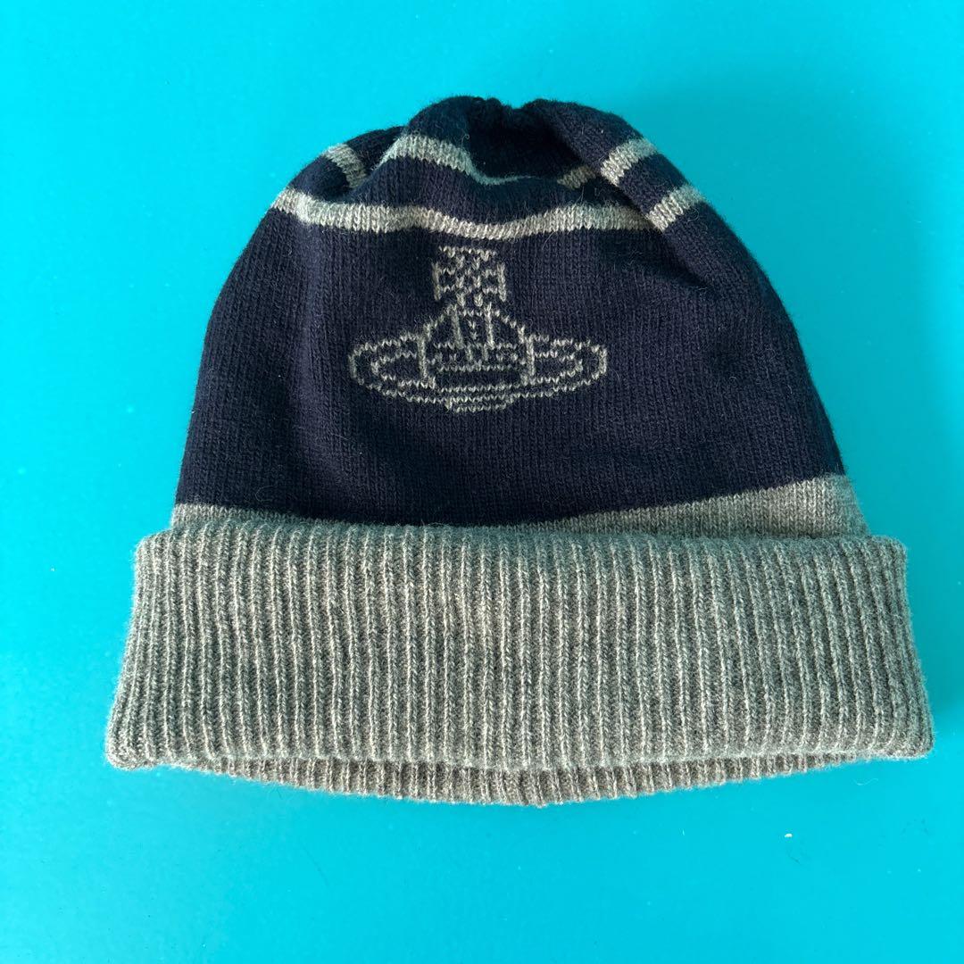 ヴィヴィアンウエストウッド ニット帽と手袋のセット ネイビーとグレー A11