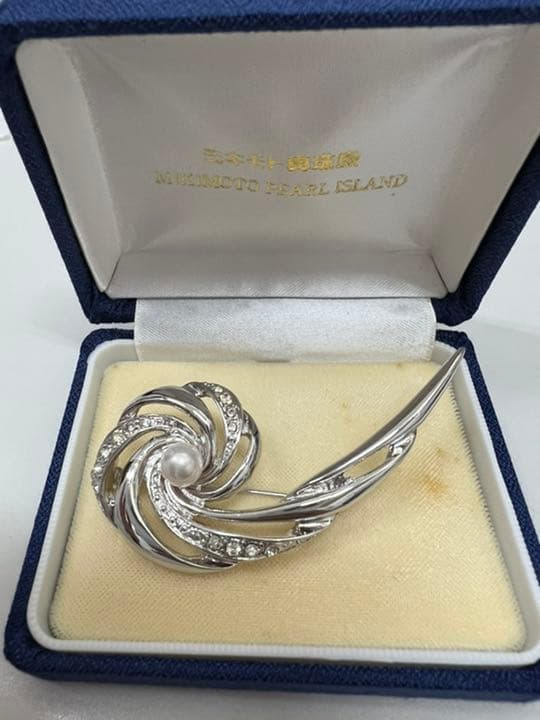 MIKIMOTO真珠島 ブローチ